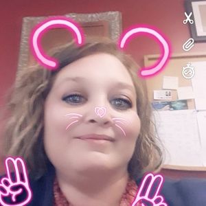 Meet your Posher, Angie